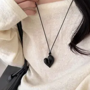 Irregular Heart Pendant Necklace for Women 11 S20a019141a9345b49aef6305c6c36055T