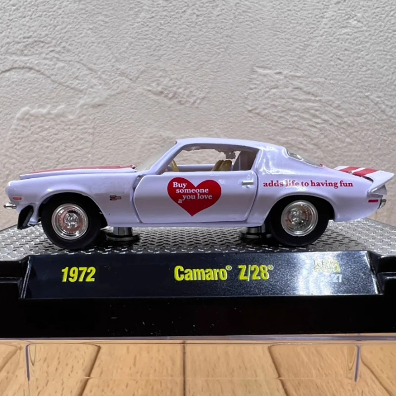 1972 Camaro Z/28 Diecast Model 1:64 Scale 7 1972 Camaro Z/28 Diecast Model 1:64 Scale - Image 7
