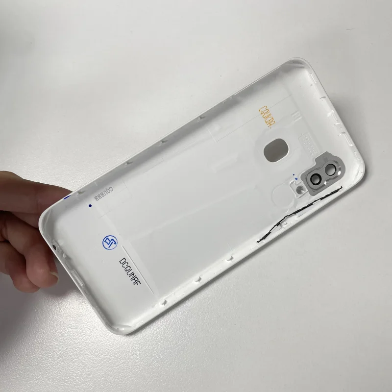 Samsung Galaxy A20E Back Cover in Vibrant Colors 2 Samsung Galaxy A20E Back Cover in Vibrant Colors - Image 2