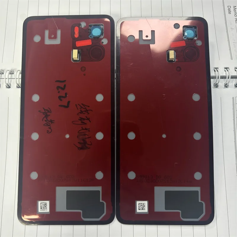 Realme C75 Replacement Back Cover in Gold and Black 3 Realme C75 Replacement Back Cover in Gold and Black - Image 3