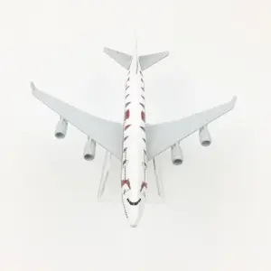 Thai Airways B747 Collectible Model, 16 cm 7 S25166c2a29114d0aa0f4bb148d112b58c