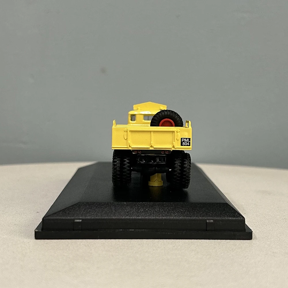 Vintage 1:76 Heavy Duty Truck Model 2 Vintage 1:76 Heavy Duty Truck Model - Image 2