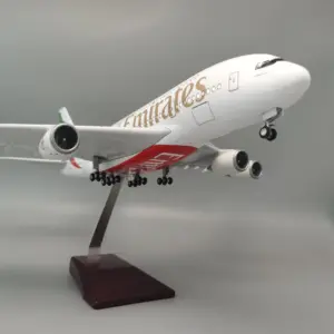 Emirates A380 Model Aircraft Replica 9 S26008d4e49ea4488b94e350b86ed2a4eW