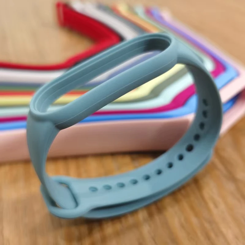 Silicone Wristbands for Xiaomi Mi Band 3-8 2 Silicone Wristbands for Xiaomi Mi Band 3-8 - Image 2