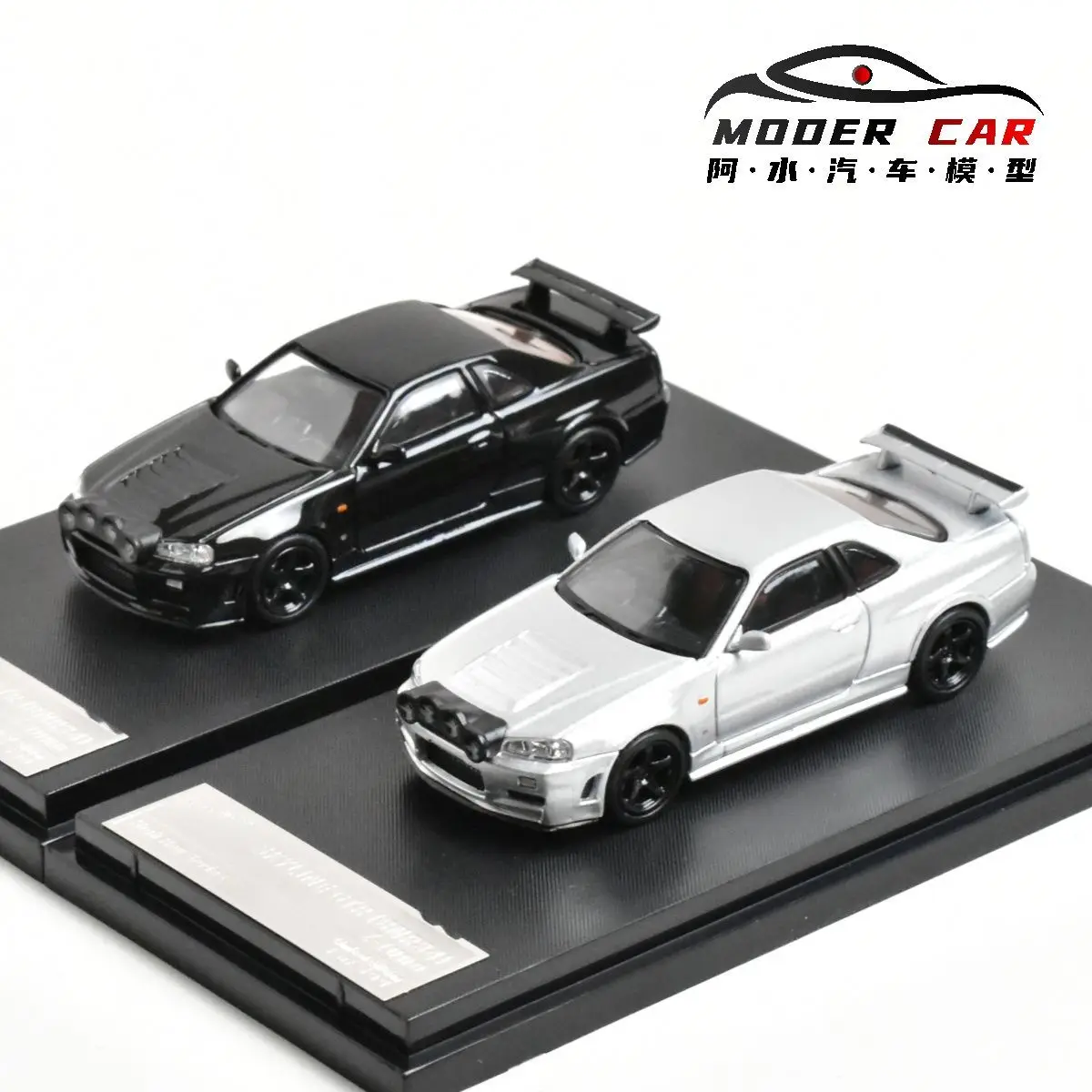Street SW 1:64 Diecast Model Car in Silver/Black 2 Street SW 1:64 Diecast Model Car in Silver/Black - Image 2