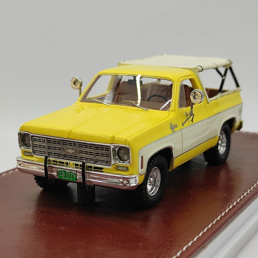 Vintage Chevrolet Blazer K5 Resin Model 1:43 Scale 2 Vintage Chevrolet Blazer K5 Resin Model 1:43 Scale - Image 2
