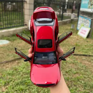 Mercedes-Benz C200 1:18 Diecast Model by NOREV 11 S27f37ba87150487b869135b5bc71c4a4F