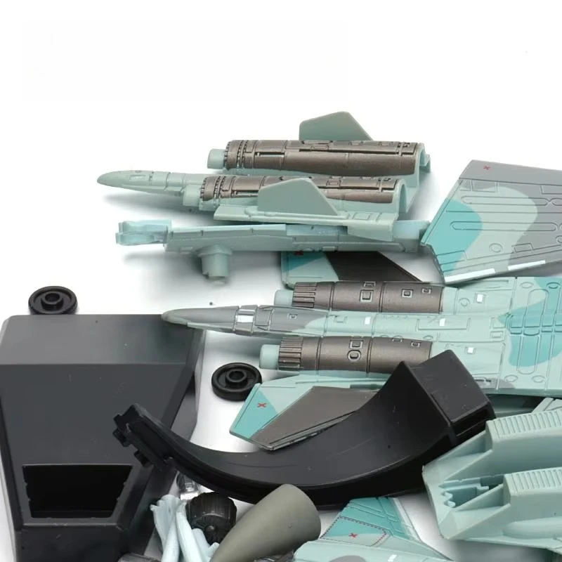 SU-35S Fighter Jet Model 1:72 Kit 3 SU-35S Fighter Jet Model 1:72 Kit - Image 3