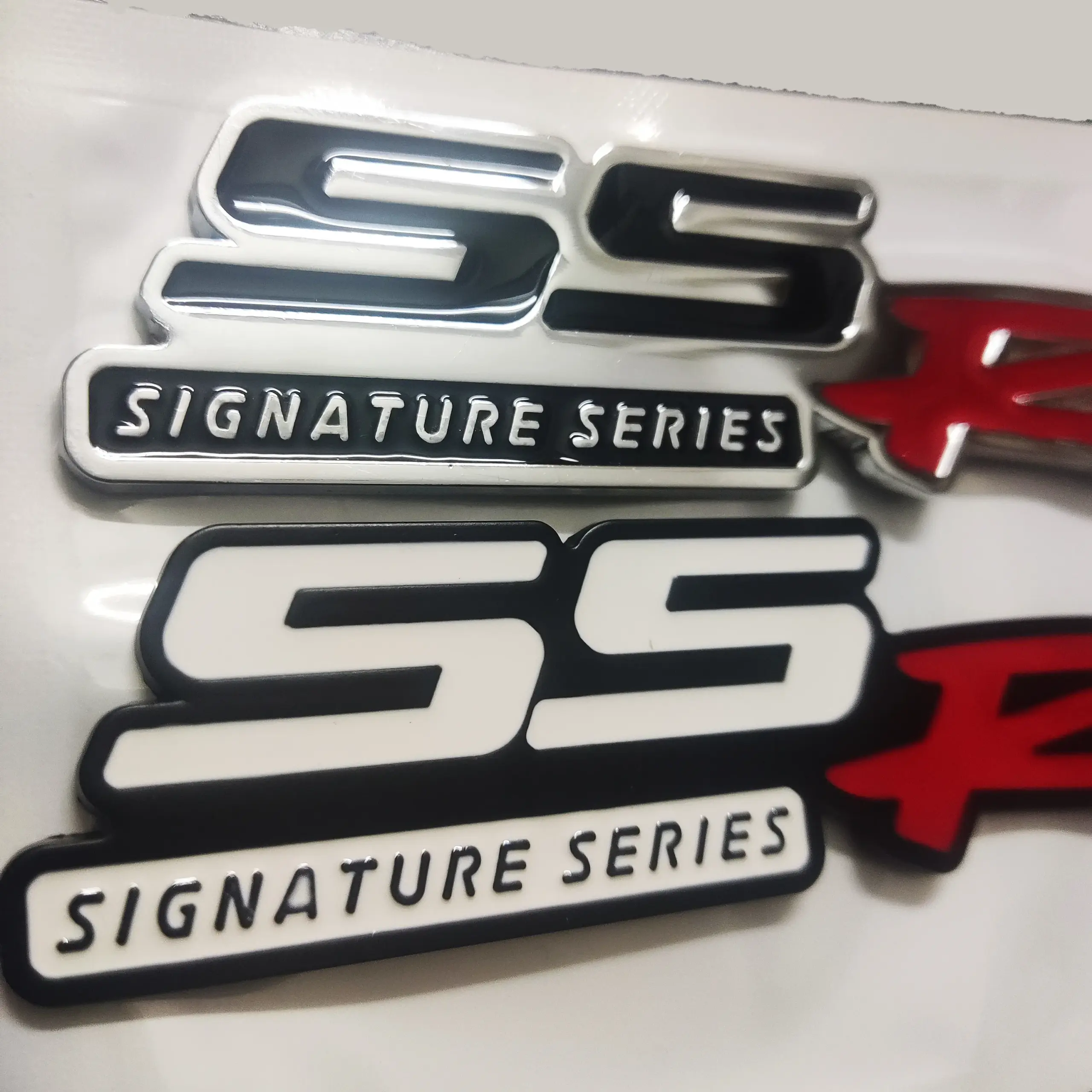 Metal Alloy Car Sticker SS2 for Chevy 4 Metal Alloy Car Sticker SS2 for Chevy - Image 4