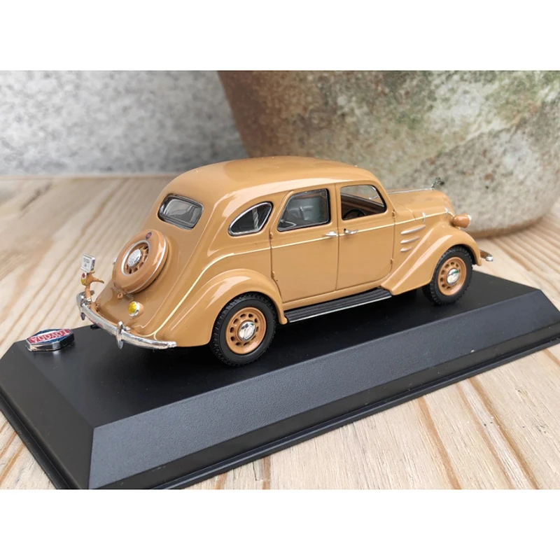 1936 AA Sedan Diecast Model 1:43 Scale 4 1936 AA Sedan Diecast Model 1:43 Scale - Image 4