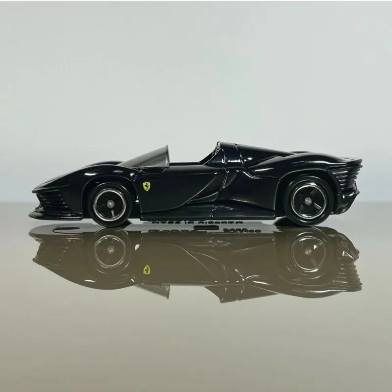 Ferrari 1:64 Scale Diecast Alloy Model Car 4 Ferrari 1:64 Scale Diecast Alloy Model Car - Image 4
