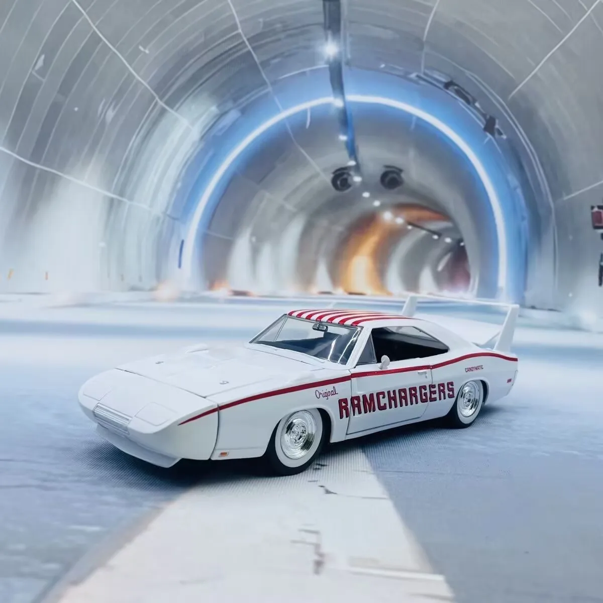 1969 Dodge Charger Daytona 1/24 Diecast Model 7 1969 Dodge Charger Daytona 1/24 Diecast Model - Image 7