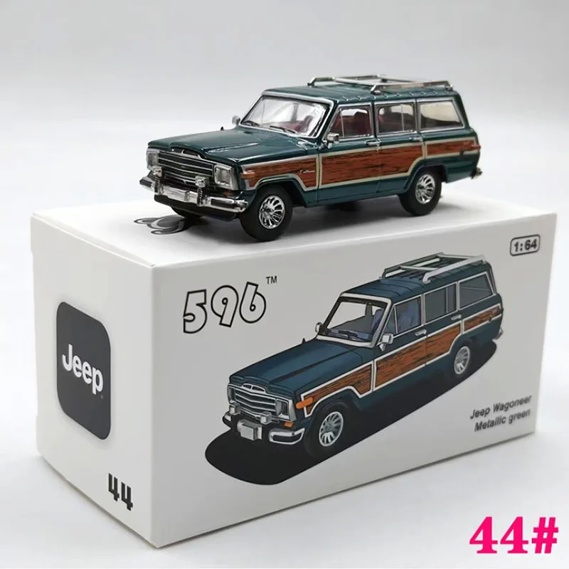 1:64 Scale Jeep Wagoneer Diecast Model 9 1:64 Scale Jeep Wagoneer Diecast Model - Image 9