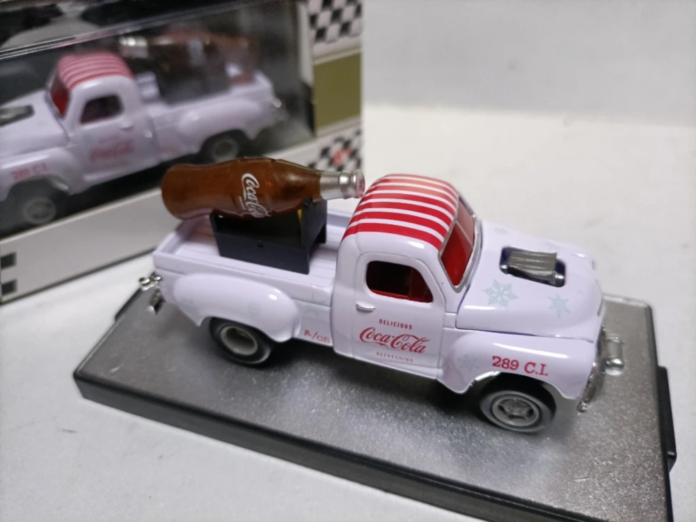 1973 GMC Jimmy Sierra Diecast Model 1:64 Scale 4 1973 GMC Jimmy Sierra Diecast Model 1:64 Scale - Image 4