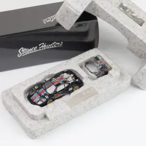 Ferrari F40 LM Martini Die-Cast Model 1:64 Scale 11 S2dca86c4df184ca0a2c36ddbe91421d29