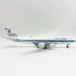 Kuwait Airlines Boeing 747 Model Replica 9 S2e11d5e683504615ab90754e214de5a1Y