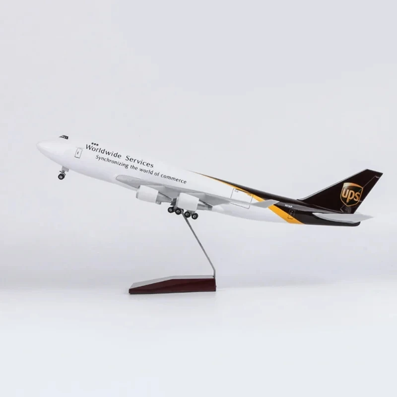 UPS B747 47cm Diecast Aircraft Model 2 UPS B747 47cm Diecast Aircraft Model - Image 2