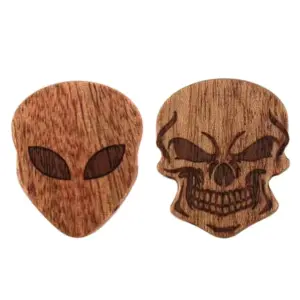 Handcrafted Wooden Guitar Pick with Alien & Skull Designs 12 S2ee5cb9041f24e40b65e7abf2737b3c4U