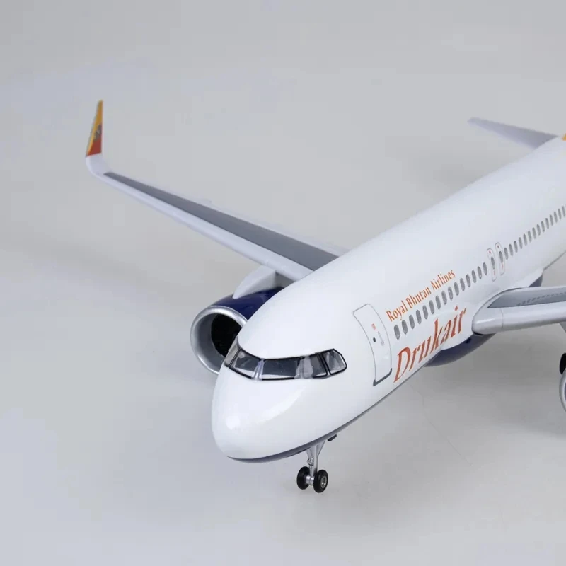 A320 Bhutan Airlines Resin Model with Lights 6 A320 Bhutan Airlines Resin Model with Lights - Image 6