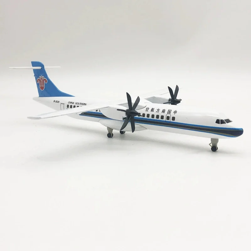 Southern Airlines ATR Model Collectible Replica 4 Southern Airlines ATR Model Collectible Replica - Image 4