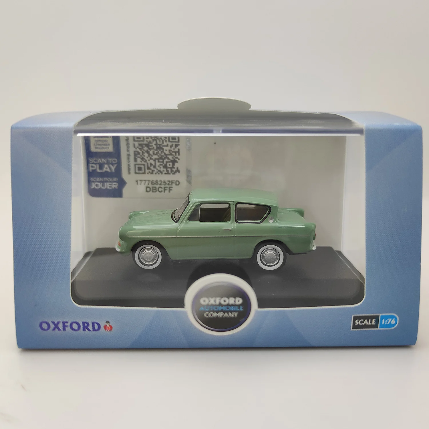 Diecast 1959 Ford Anglia Model in Spruce Green 6 Diecast 1959 Ford Anglia Model in Spruce Green - Image 6