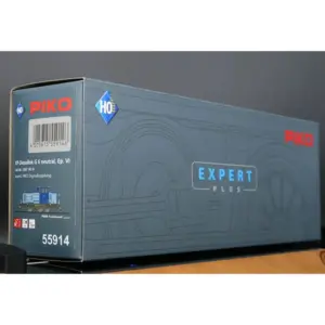 Vibrant Blue PIKO G6 Diesel Locomotive Model 11 S2fb521c0286b4874bd8faf27413ae95d8