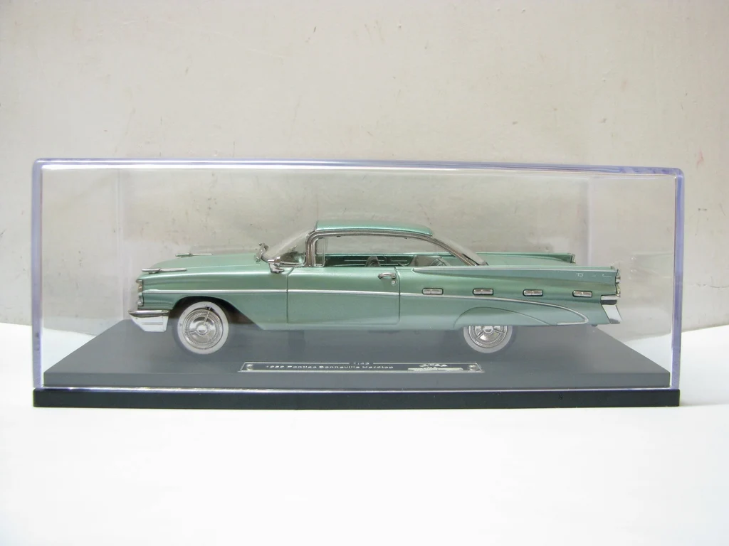 1959 Pontiac Coupe Bonneville Diecast Model 1:43 Scale 5 1959 Pontiac Coupe Bonneville Diecast Model 1:43 Scale - Image 5