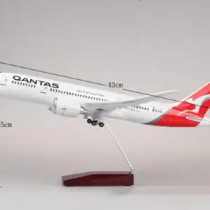 Qantas Airline Miniature Aircraft Collection 11 S301239dfac15491fa832272a7005f813U