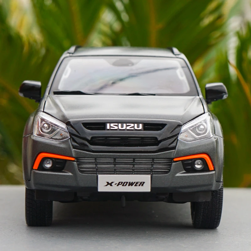 1/18 Scale Diecast Isuzu MU-X Model for Collectors 3 1/18 Scale Diecast Isuzu MU-X Model for Collectors - Image 3