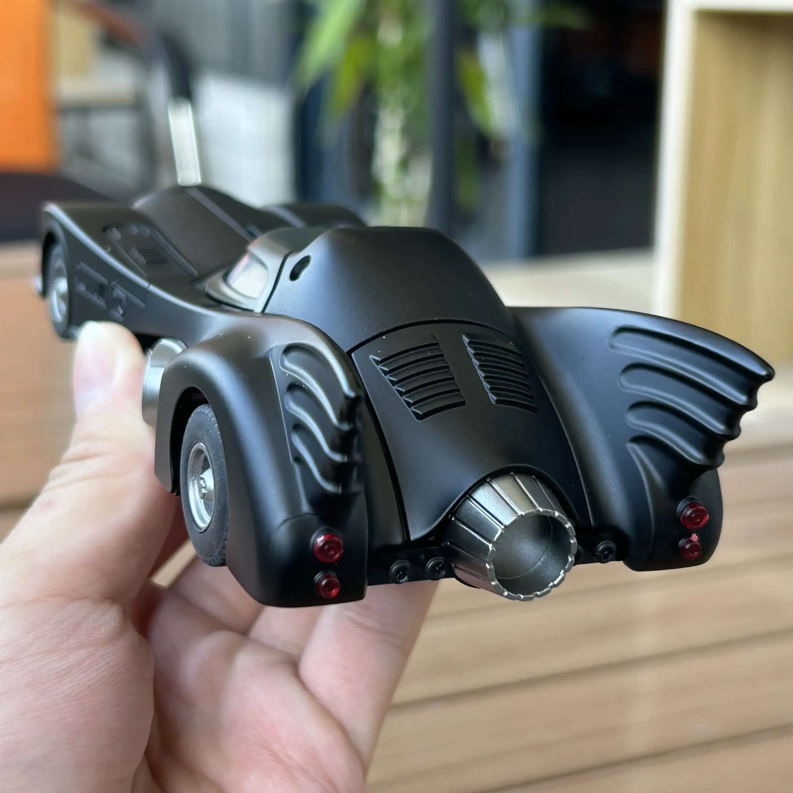 1989 Batmobile Diecast Model 1:32 Scale 2 1989 Batmobile Diecast Model 1:32 Scale - Image 2