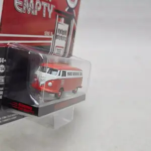 S30bb367e6a664307a53149aab646ae16q