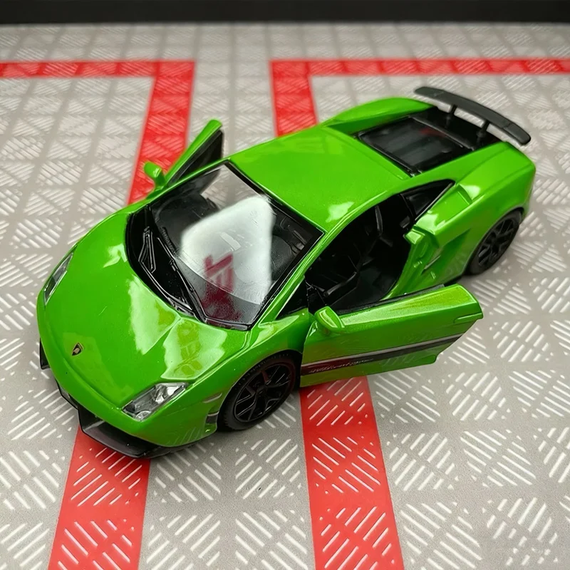 White Lamborghini Gallardo Diecast Model 1:36 Scale 5 White Lamborghini Gallardo Diecast Model 1:36 Scale - Image 5