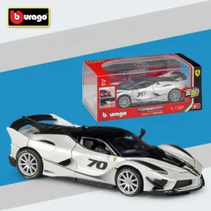 Red Ferrari Diecast Model 1:32 Scale 13 S30de9fed11c14b0f8468430874819e68H