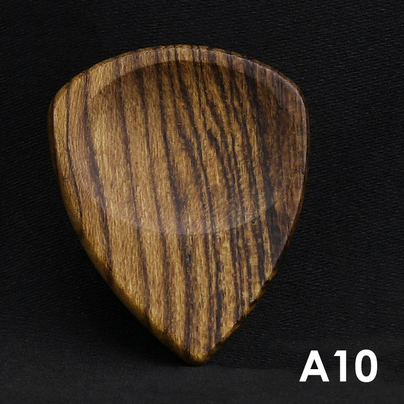 Handcrafted Wooden Heart-shaped Guitar Picks Set 9 Handcrafted Wooden Heart-shaped Guitar Picks Set - Image 9