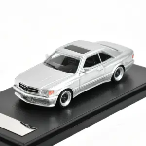 Mercedes-Benz 560SEC W126 Diecast Model 1:64 Scale