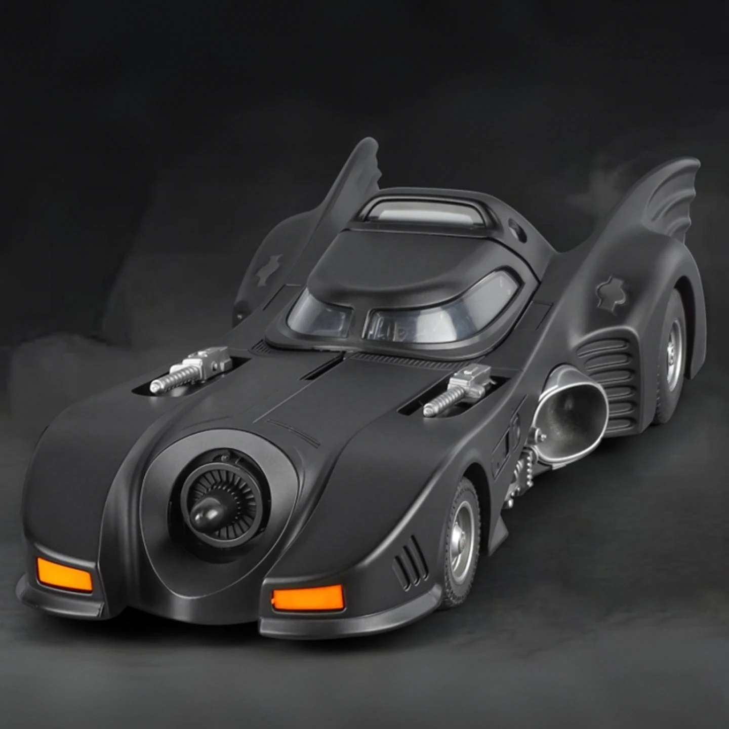1989 Batmobile Diecast Model 1:32 Scale 8 1989 Batmobile Diecast Model 1:32 Scale - Image 8