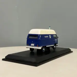 Defective Volkswagen T2a 1:43 Scale Die-Cast Model 7 S3237a93ee4e442cdba793b2a70411da9g