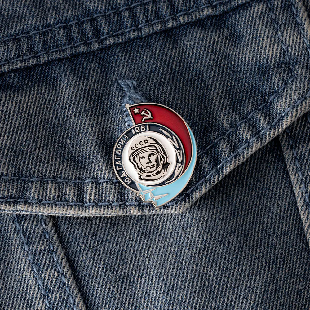 CCCP Russia Space Badge Brooch 3 cm 2 CCCP Russia Space Badge Brooch 3 cm - Image 2