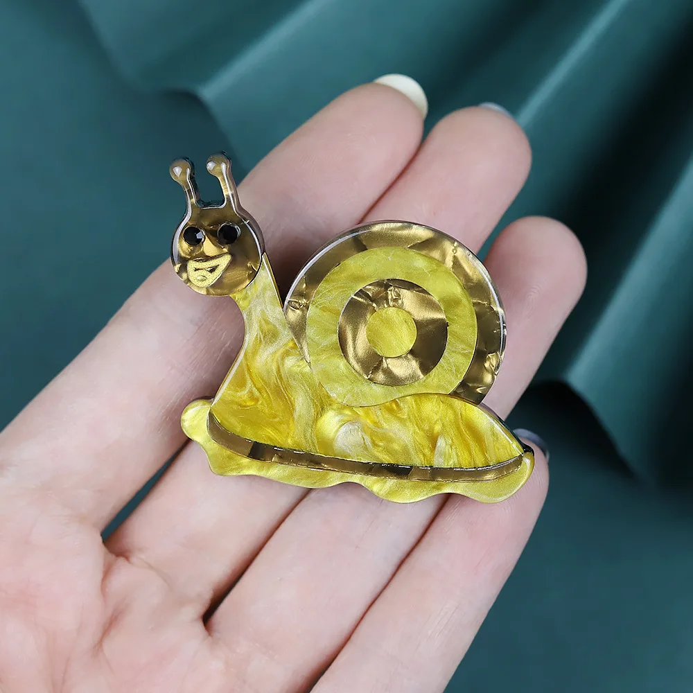Vibrant Acrylic Snail Brooch for Fashion 4 Vibrant Acrylic Snail Brooch for Fashion - Image 4