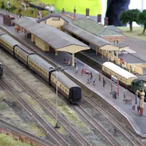 Miniature Vintage Street Lamp Set for Model Layouts 11 S339322362bd74b3c9cc243934d6a9f503