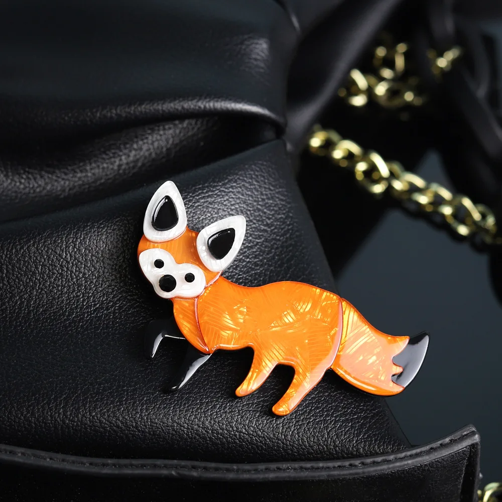 Playful Cartoon Fox Brooch in Vibrant Acrylic 3 Playful Cartoon Fox Brooch in Vibrant Acrylic - Image 3