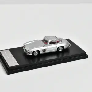 Mercedes-Benz 300SL Diecast Model, 1:64 Scale 9 S357ad4fb900545508586e363c13f64ca5