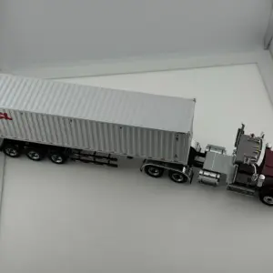 Diecast OOCL 40-Foot Cargo Container Model 10 S36cfdc55498d4779bb0b5bed76b0a6c8F