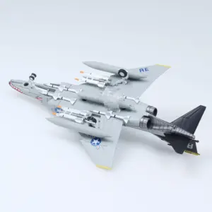 1/100 Scale F-4C Phantom II Diecast Model 7 S370aef2920ac40518d1f93a808d0b917B