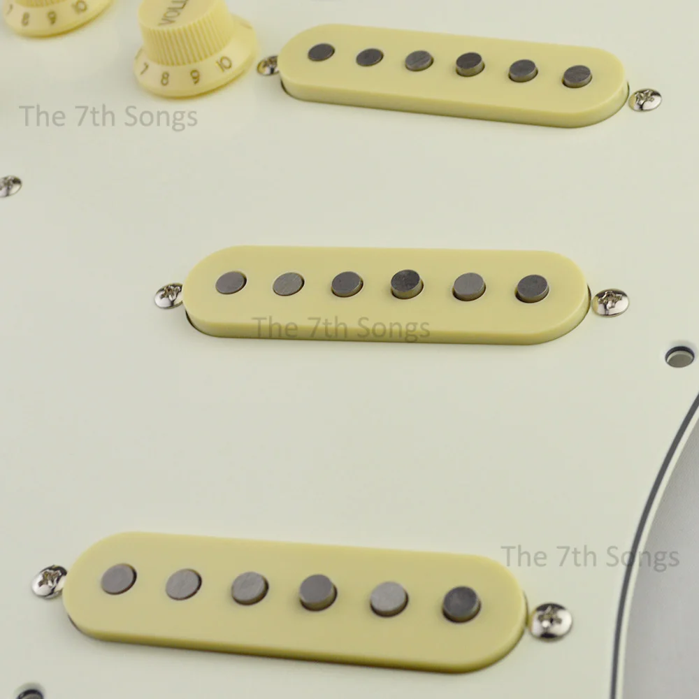 Vintage '69 Strat Pickguard with Three Single-Coil Pickups 3 Vintage '69 Strat Pickguard with Three Single-Coil Pickups - Image 3