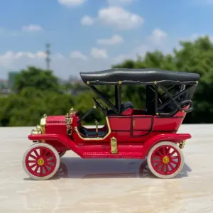 Vintage Red 1:32 Alloy Car Model for Collectors 11 S398fdce4ee6449209108dae5ca24fec7E