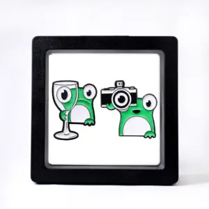 Charming Frog Brooch with Camera & Wine Glass 8 S39ffdd987ab246e595c20e9ba4a17c03k