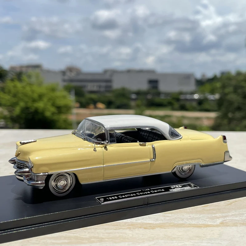 1955 Cadillac Coupe DeVille Diecast Model 7 1955 Cadillac Coupe DeVille Diecast Model - Image 7