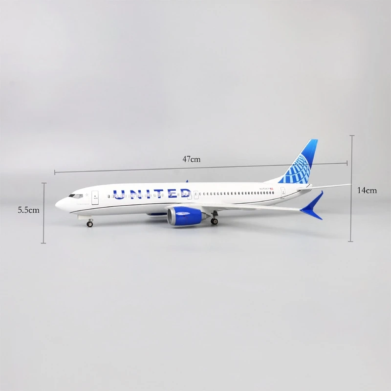 United Airlines Boeing 737 MAX Model - 47cm 5 United Airlines Boeing 737 MAX Model - 47cm - Image 5