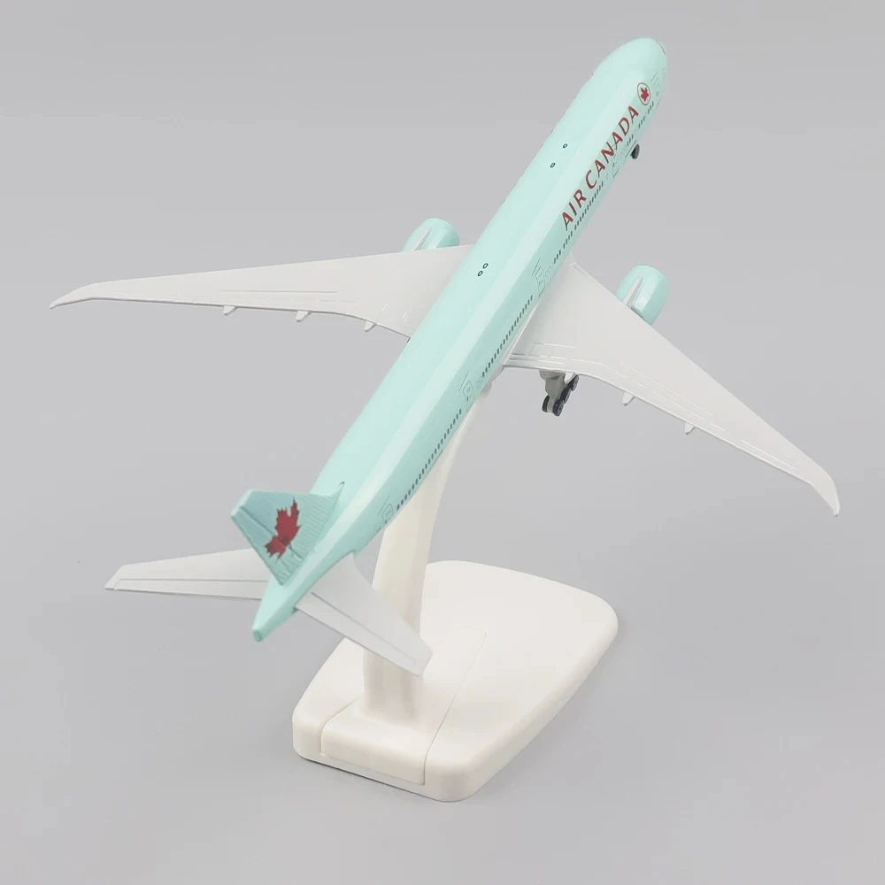 Air Canada B777 Miniature Model 1:400 Scale 3 Air Canada B777 Miniature Model 1:400 Scale - Image 3